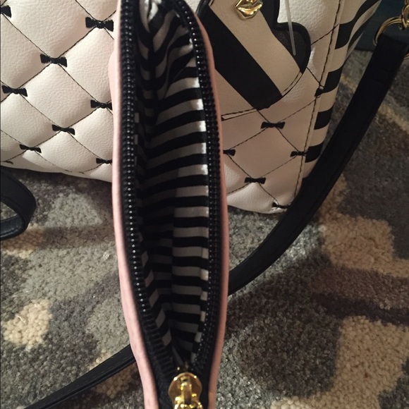Betsey Johnson Tote Handbag - Picture 7 of 8